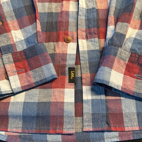 LEE size M NEW !!!! - Picture 3 of 4